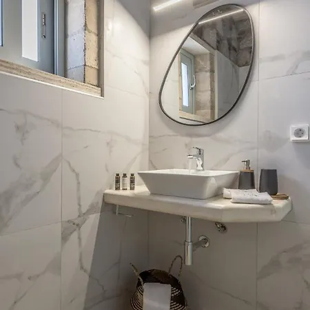 Thea Sunset Apartment Mytakas
