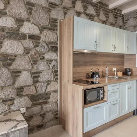 Thea Sunset * Mytakas